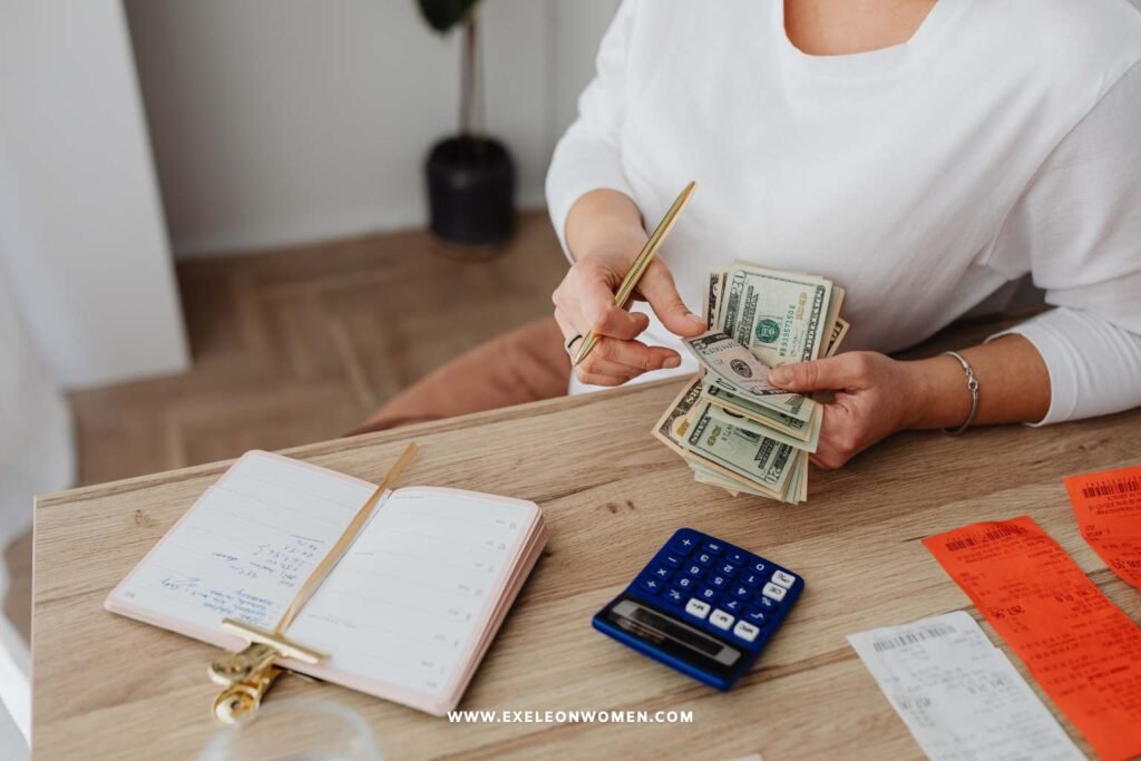 Finance hobbies for women that can become side income